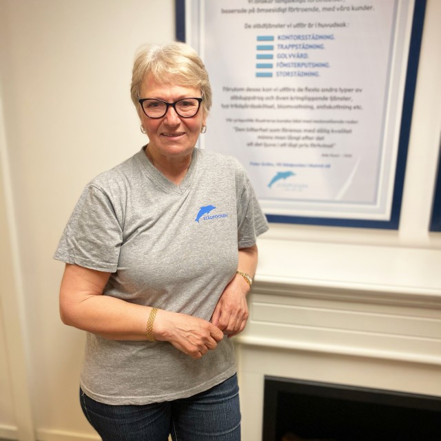 Maria I har varit med oss i många år. Hon är en ansvarsfull och självgående städerska som har väldigt bra relation med sina kunder.