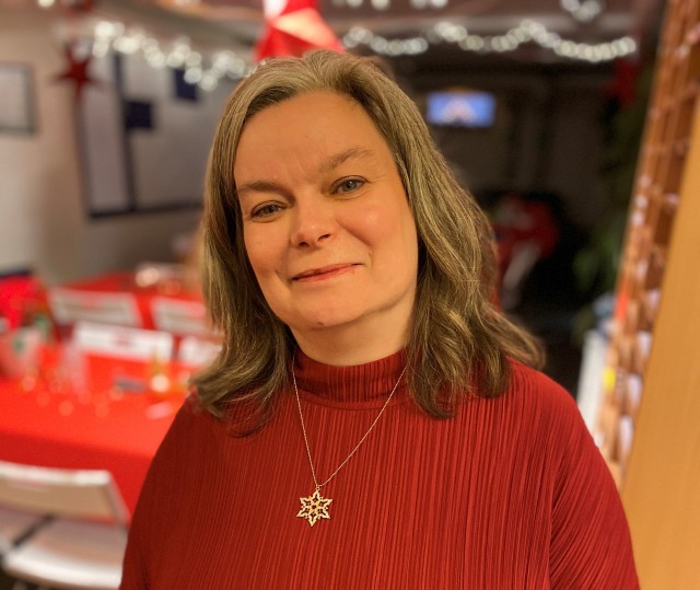 Maria som jobbat hos oss väldigt länge nu är en mycket engagerad och omhändertagande städerska.